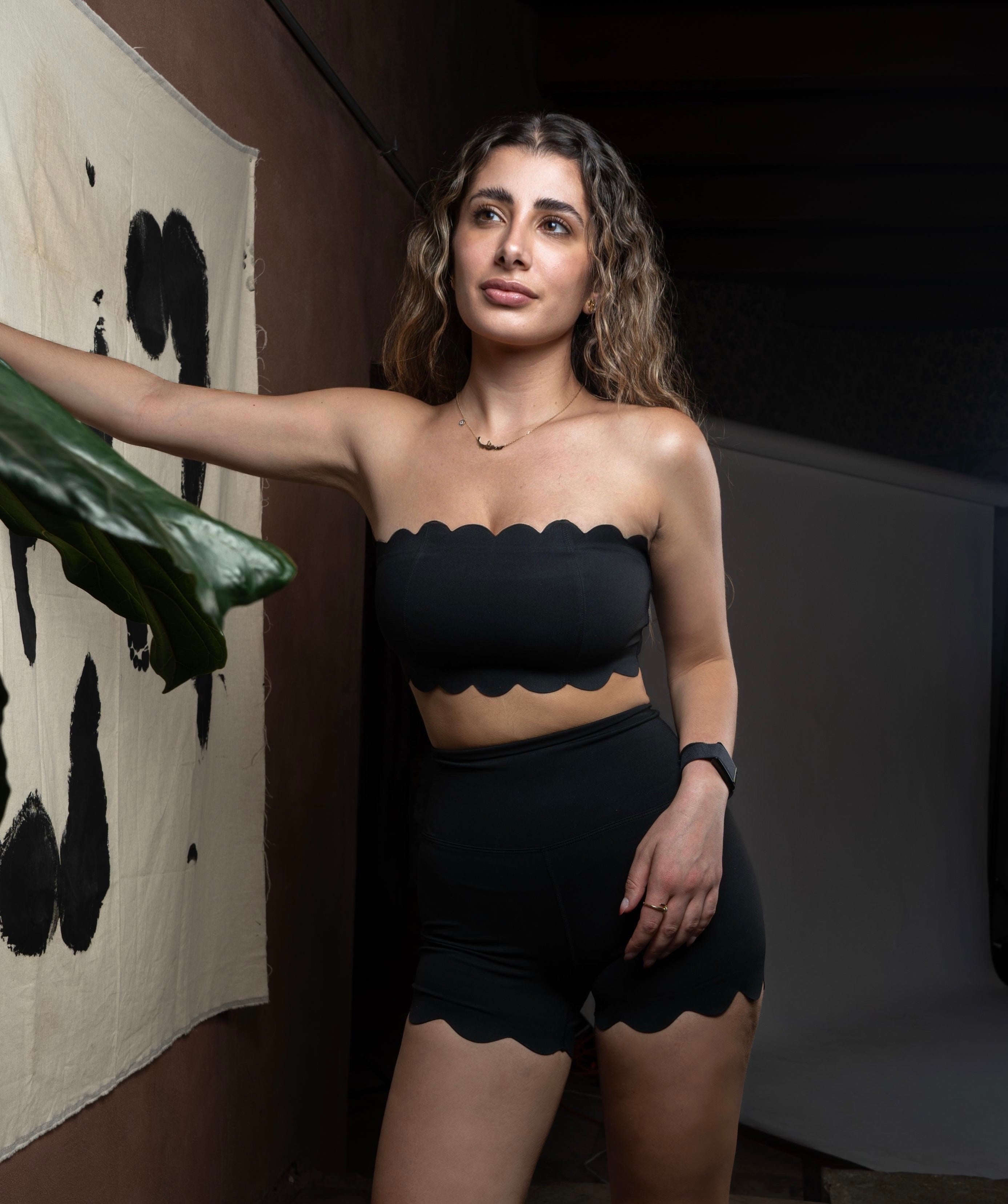 Strapless Scallop Top