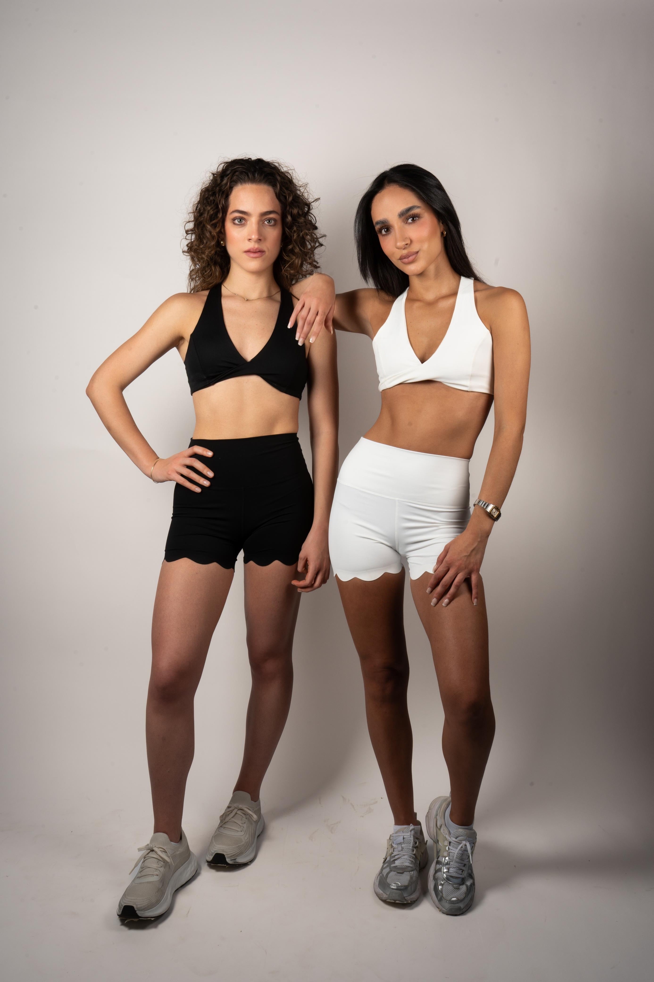 Essential V Top